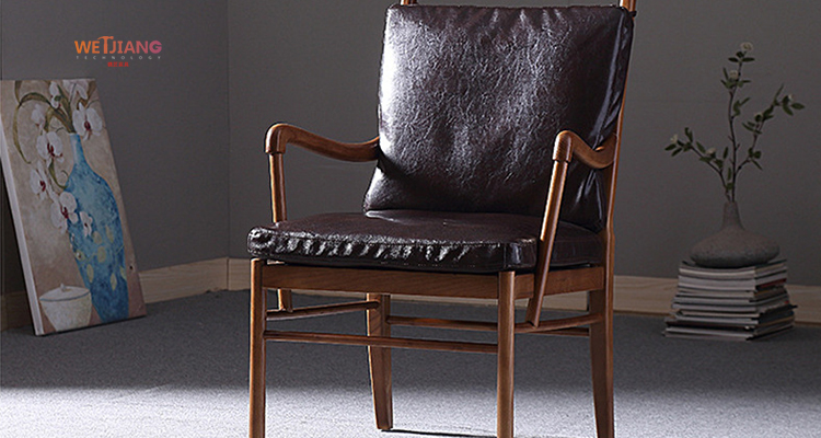 实木休闲皮椅子