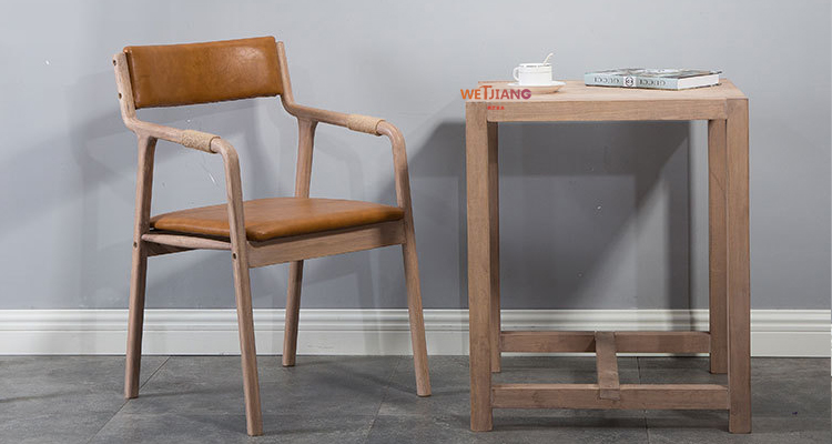 北欧实木餐椅配套餐桌